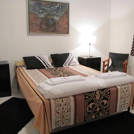 Viki's Romantic House Гостевой дом *